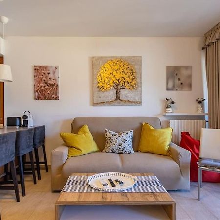 Wraparound Lake Views Bellavista Residence Campione dʼItalia Zewnętrze zdjęcie