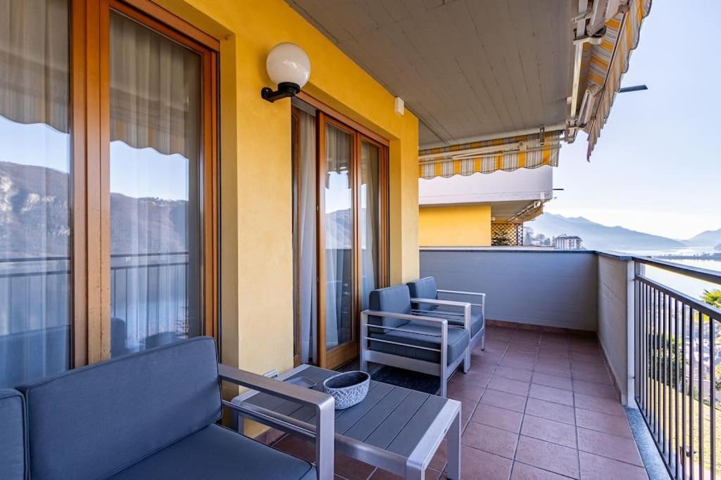 Wraparound Lake Views Bellavista Residence Campione dʼItalia Zewnętrze zdjęcie